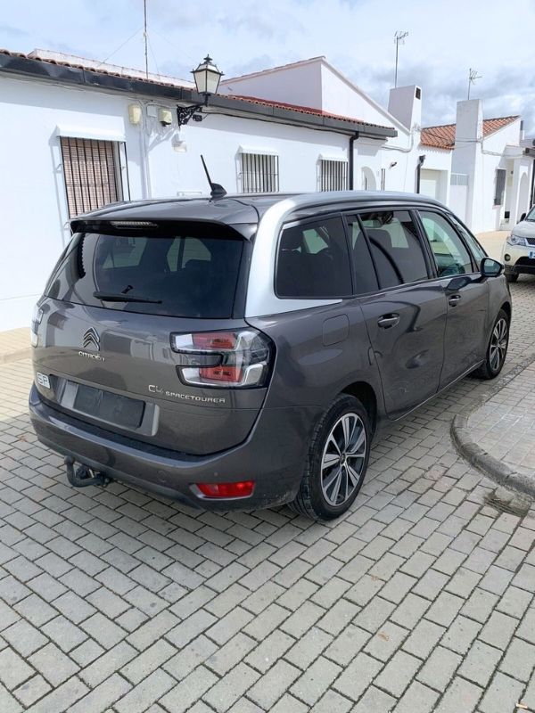 servicio local regional nacional de taxi